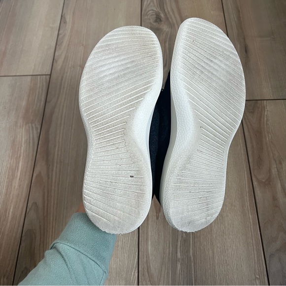 Allbirds Wool Runners - Picture 7 of 11